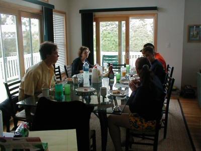 breakfast_begins