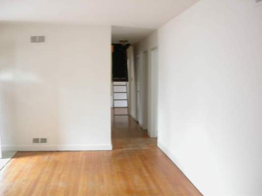 smliving_hall5637