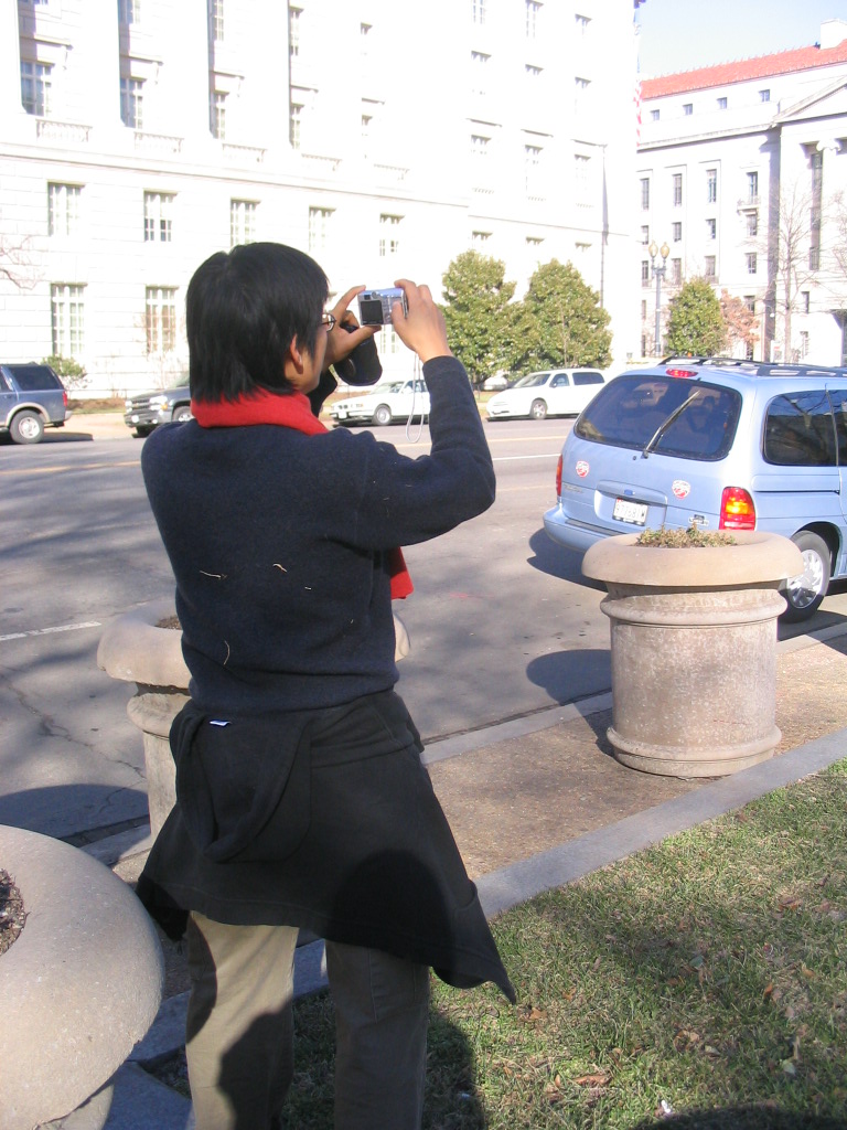 sals_new_digital_cam