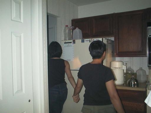 kitchen_aileen_leads_sal
