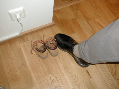 tiny_shoes